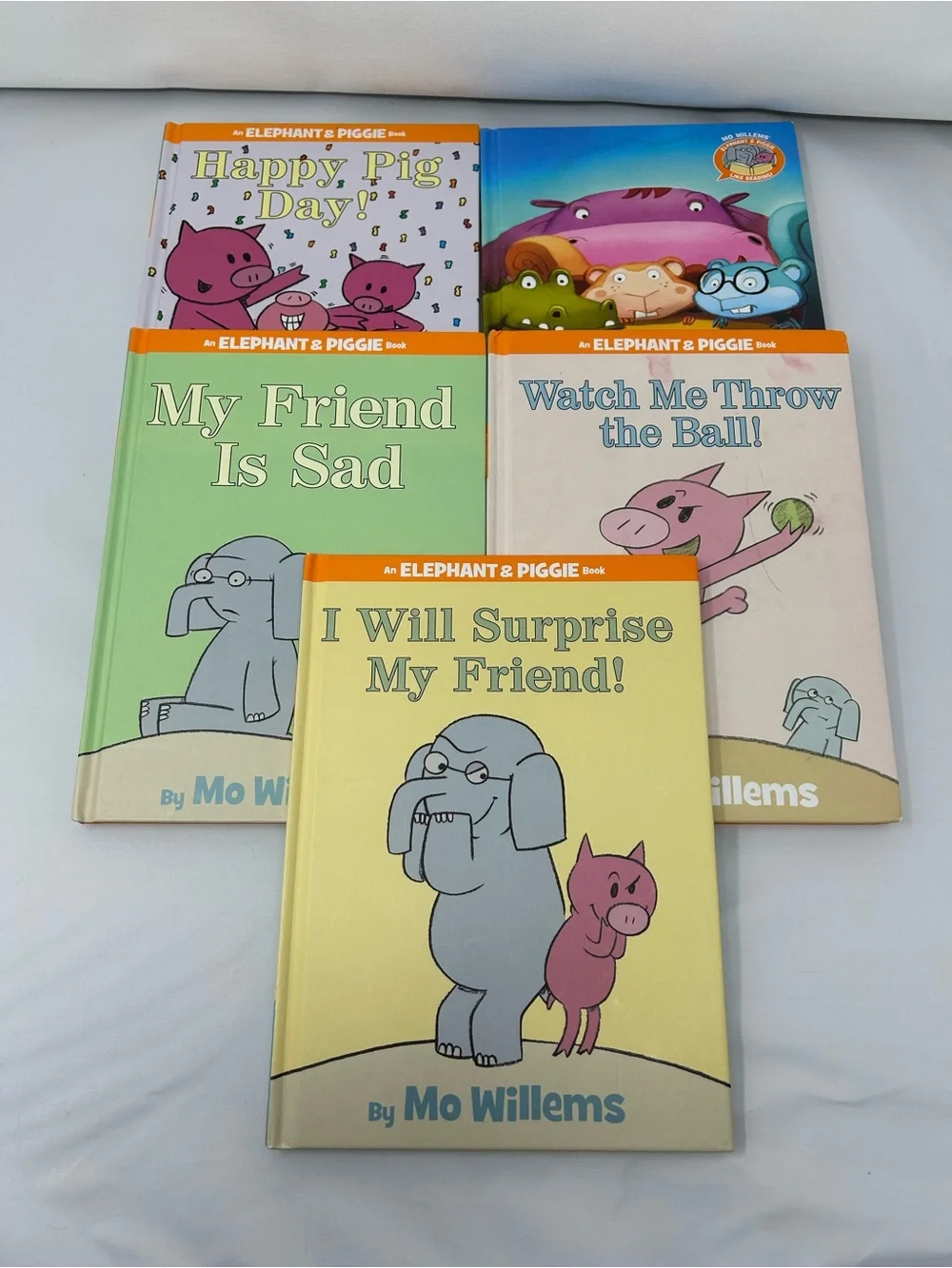 Elephant & Piggie 10 Hardcover Book Set - Mo Willems